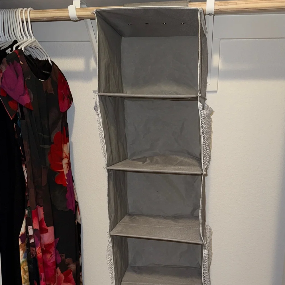 Gray Hanging Closet Organizer 6-Tier Hanging Closet Shelf Organizer With Pockets